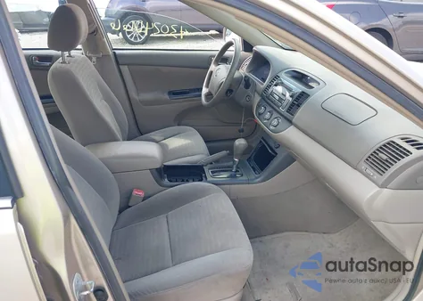 2005 Toyota Camry Le from USA, damaged, VIN 4T1BE32K45U525424